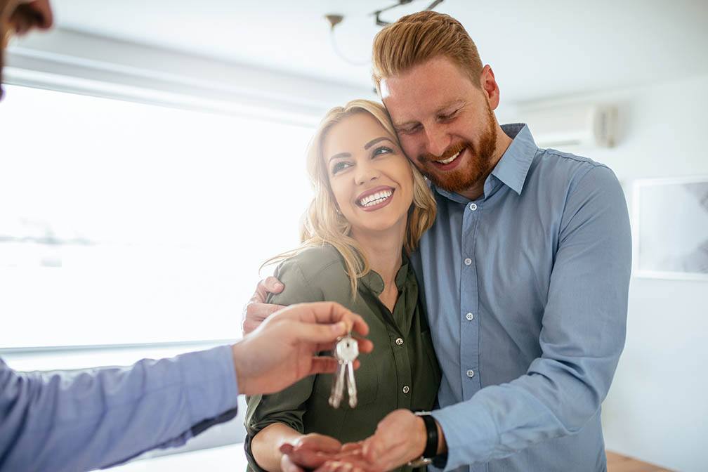 5 Things That First-time Home Buyers Wish They Knew Before They Signed