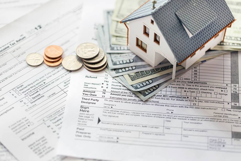 Buying a Home on a Single Income? 3 Budgeting Tips That Will Make Things Easier